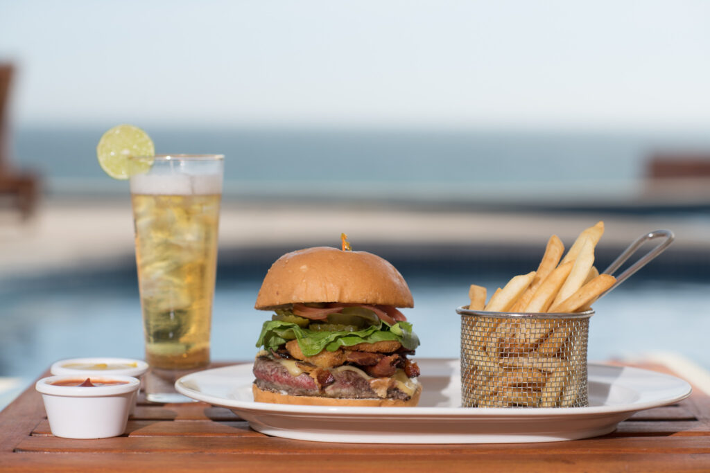 alimentos club regina los cabos